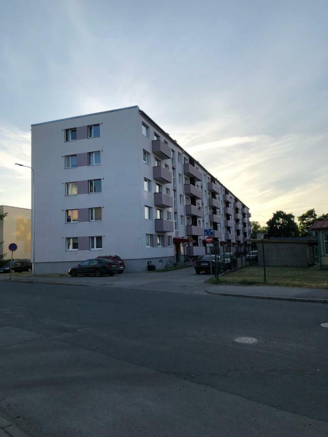 Kesklinna Apartement Haapsalu Extérieur photo